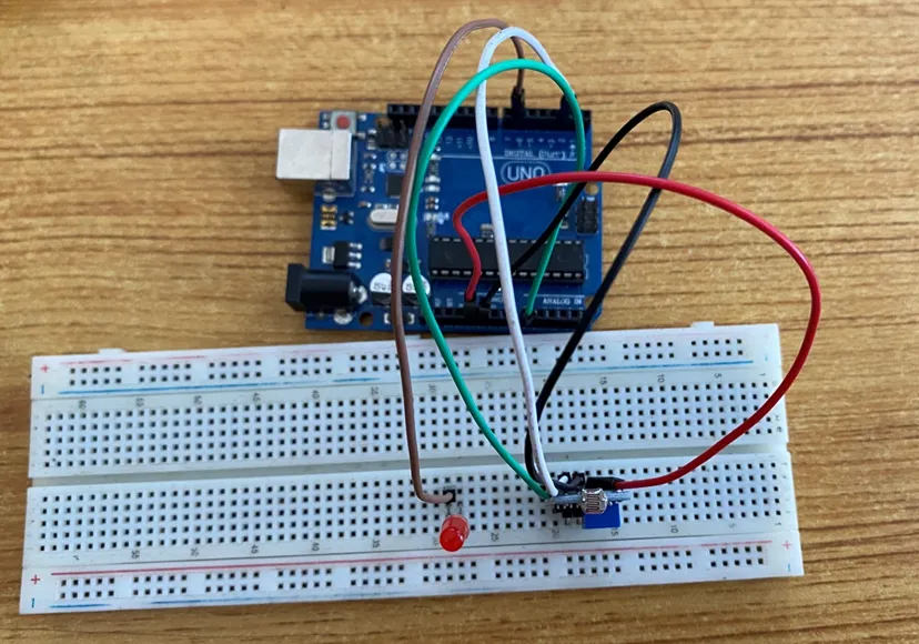 LDR sensor fixed on breadboard