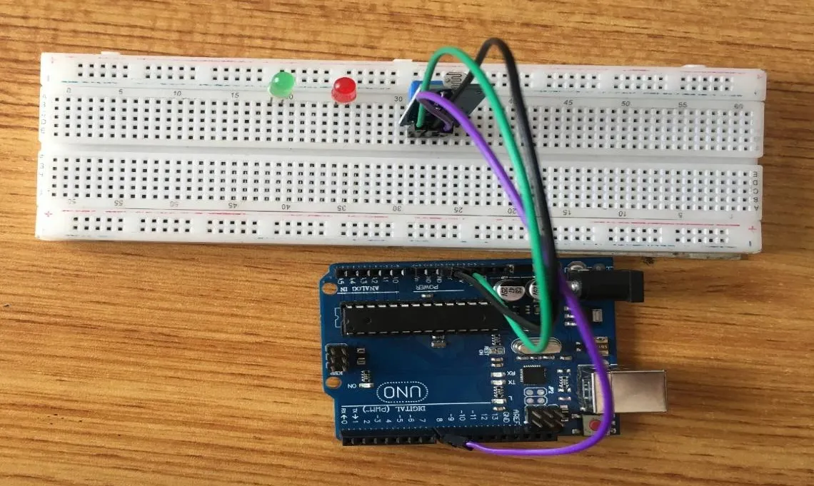 Violet wire fixed on breadboard