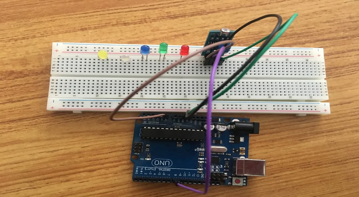 Violet wire fixed on breadboard