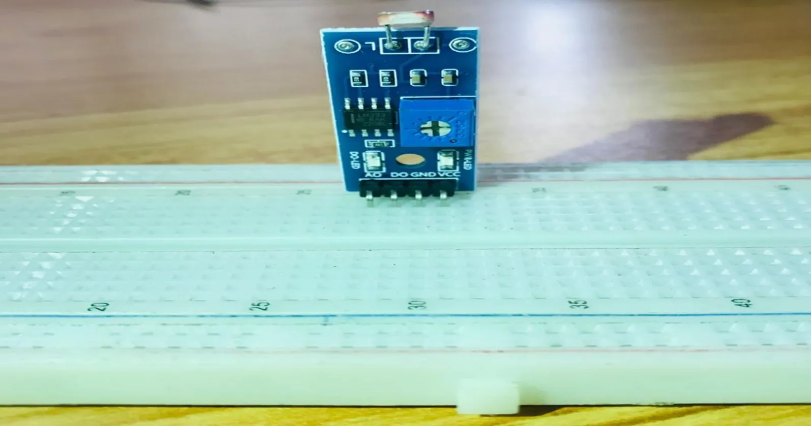 LDR sensor fixed on breadboard